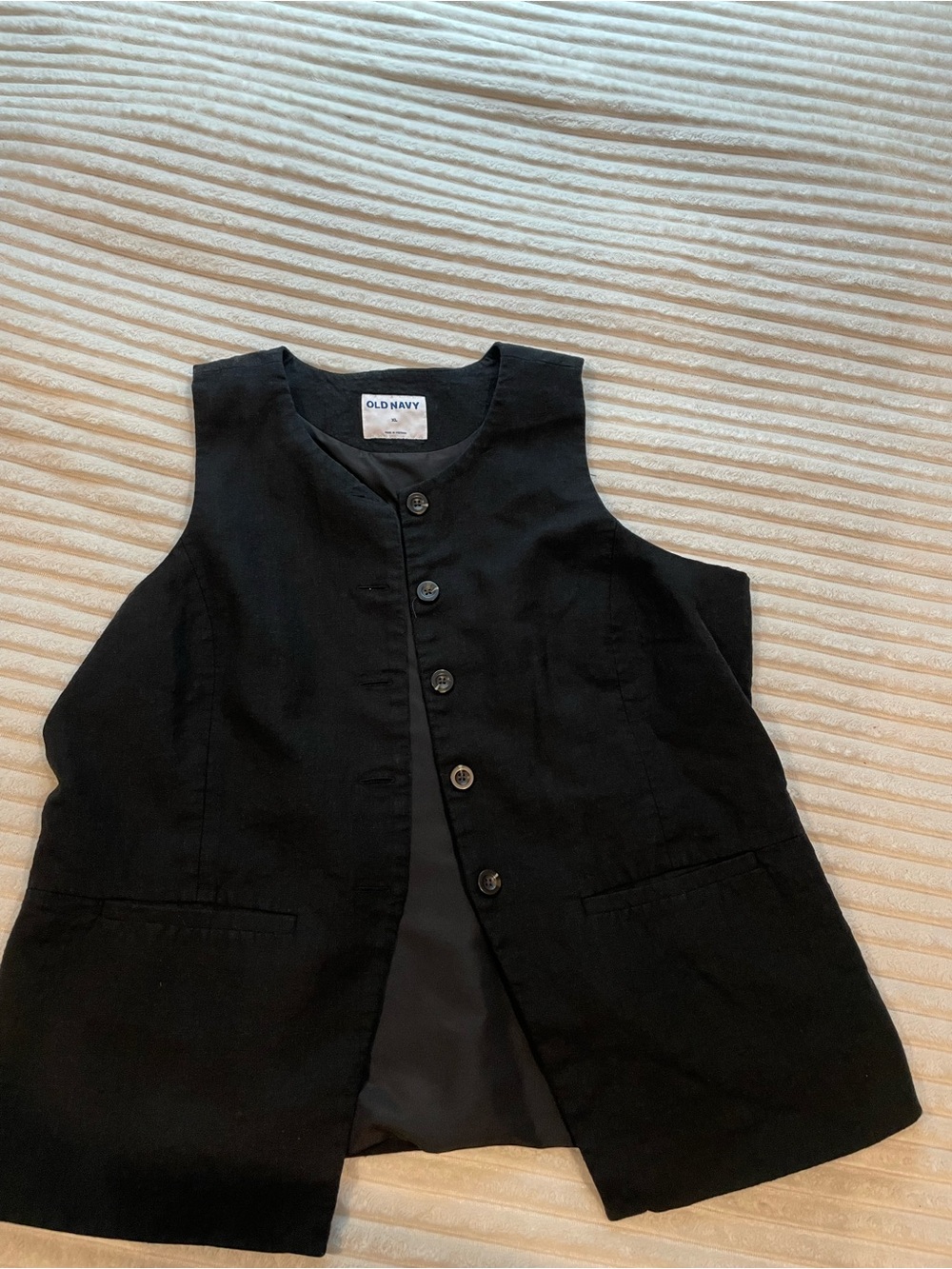 Old Navy Black Sleeveless Button Vest